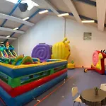 4 Star In Ferienhaus *